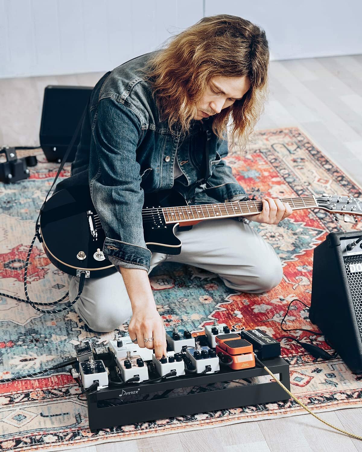 DONNER Aluminium Effects Pedal Board with Patch Cable & Carry Bag