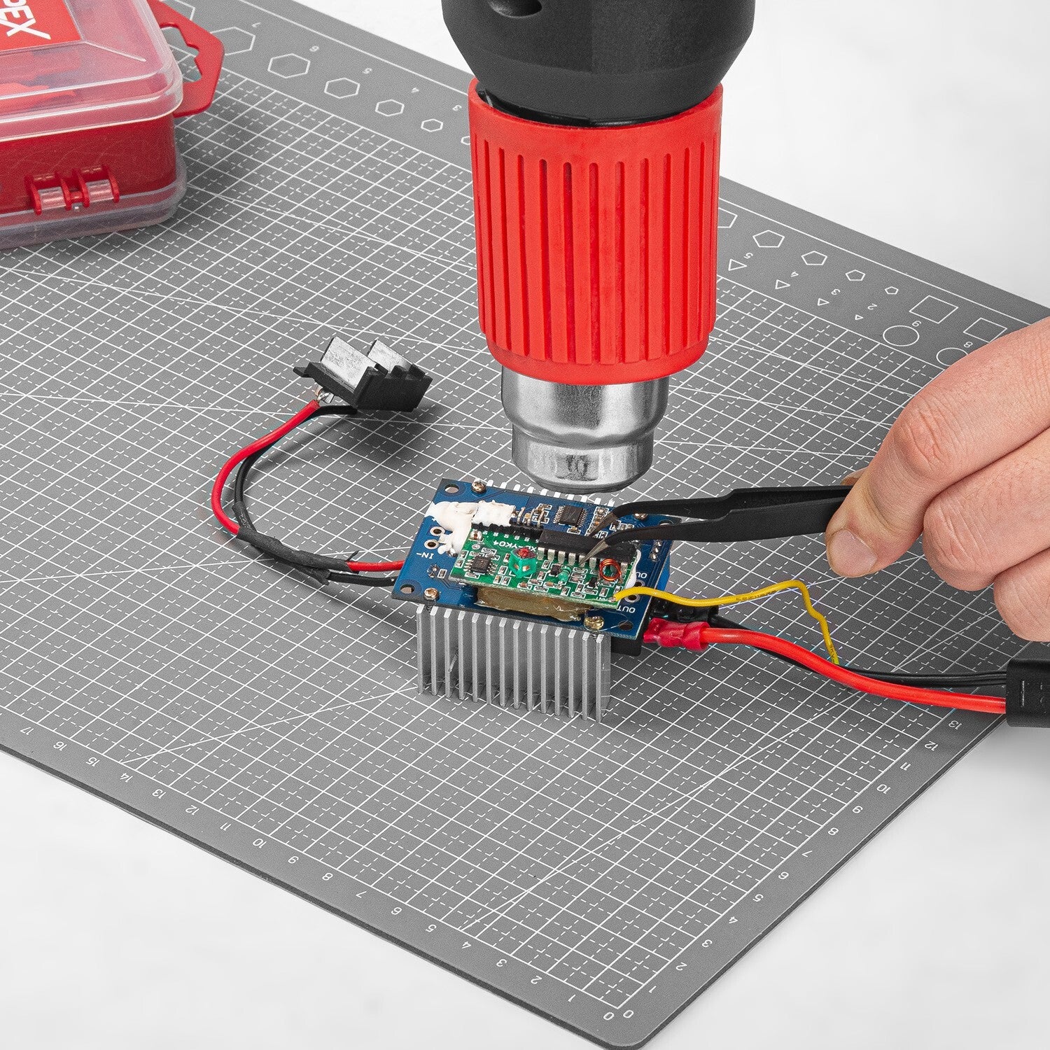 1800W Heat Gun – Hot Air Tool Kit with 5 Accessories & Case